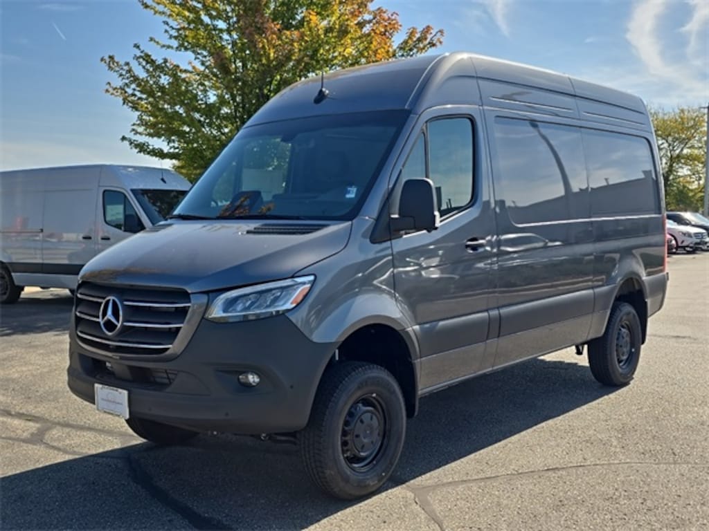 New 2026 Mercedes-Benz Sprinter 2500 Standard Roof 4-Cyl Diesel HO Van Cargo Van