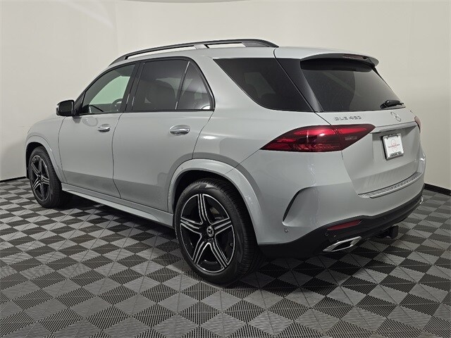 2026 Mercedes Benz GLE 450 4MATIC photo 3