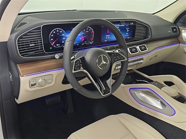 2026 Mercedes Benz GLE 450 4MATIC photo 4