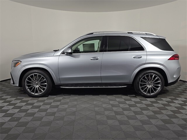 2026 Mercedes Benz GLE 450 4MATIC photo 2