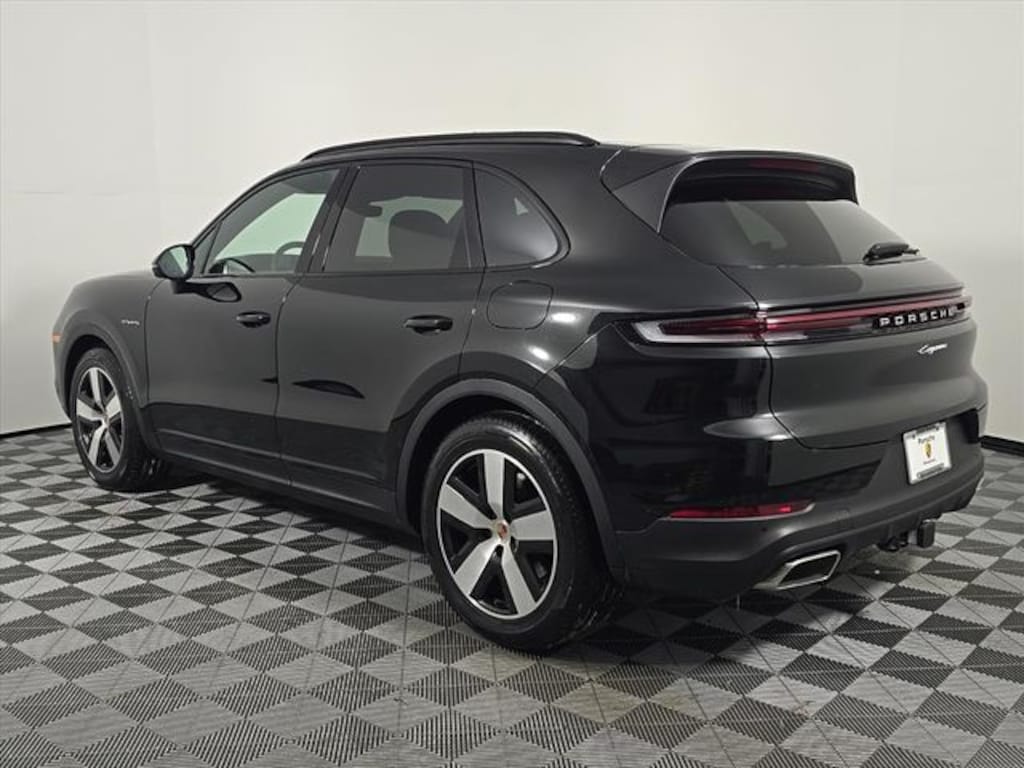Used 2026 Porsche Cayenne E-Hybrid SUV