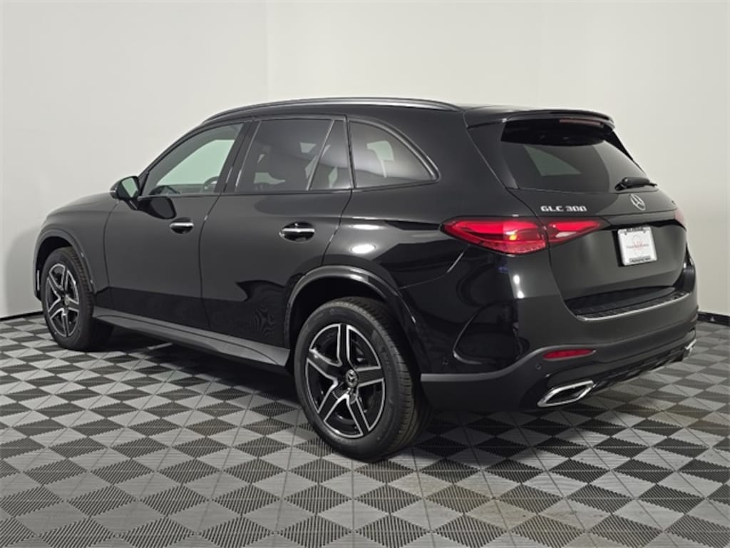 New 2026 Mercedes-Benz GLC 300 4MATIC SUV