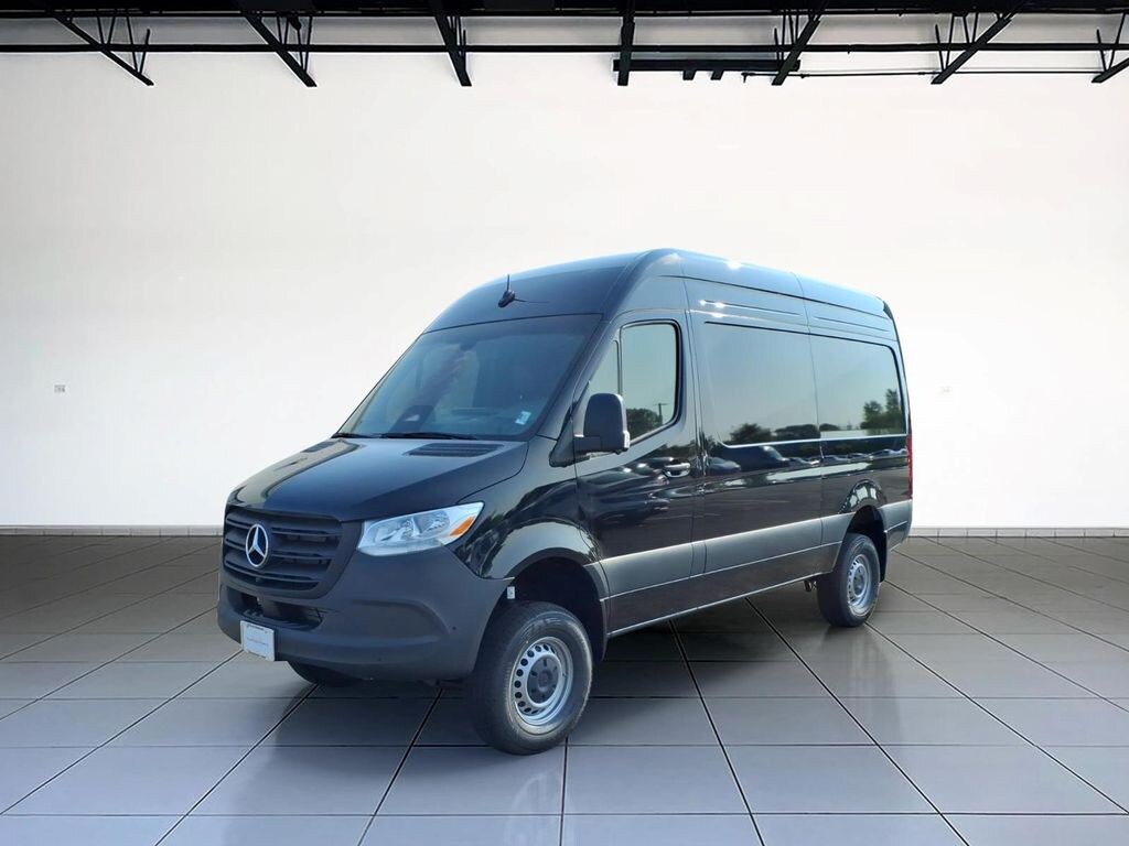 New 2026 Mercedes-Benz Sprinter 2500 Standard Roof 4-Cyl Diesel HO Van Cargo Van