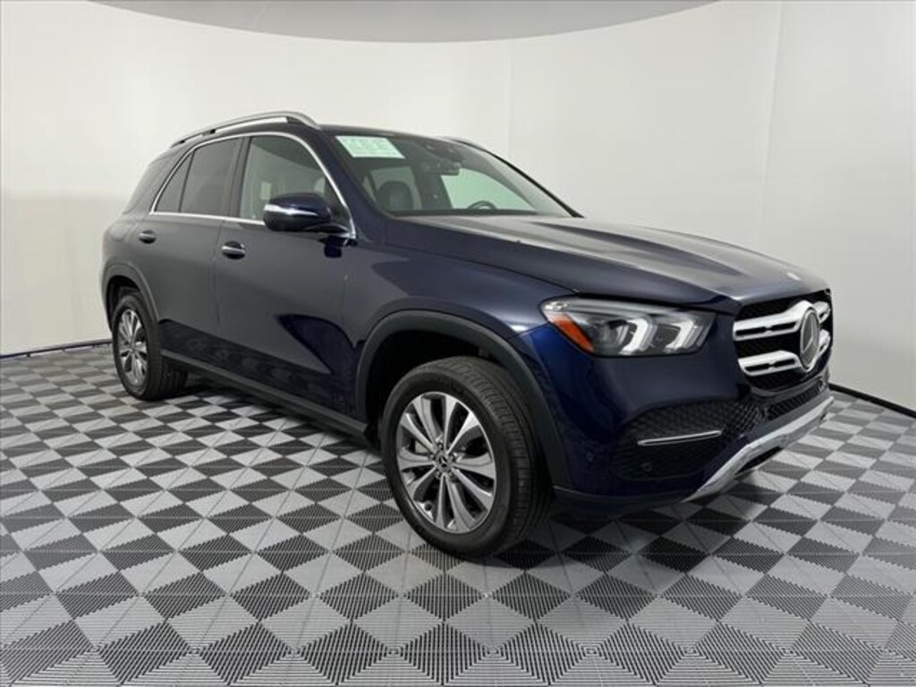 Used 2022 MercedesBenz GLE Auto Milwaukee Wisconsin Waukesha WI