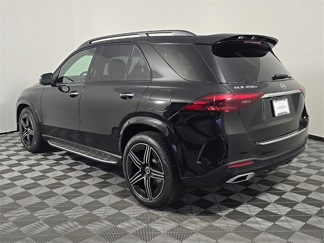 2026 Mercedes Benz GLE 450e 4MATIC photo 2
