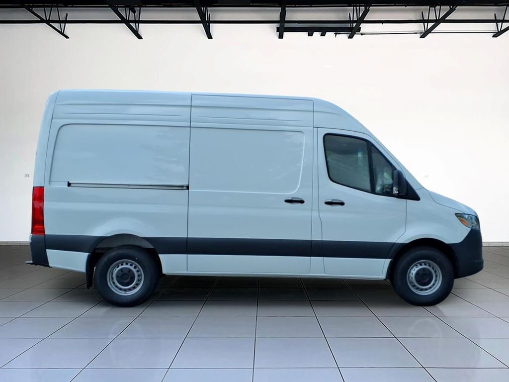 New 2026 Mercedes-Benz Sprinter 2500 Standard Roof 4-Cyl Diesel HO Van Cargo Van