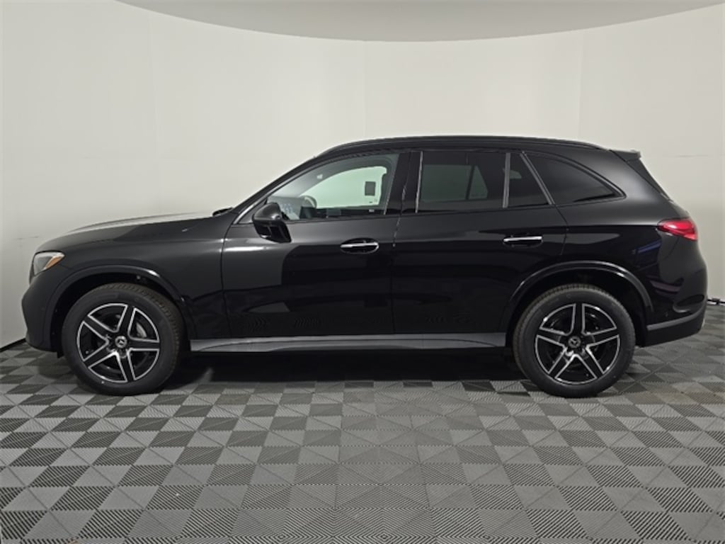 New 2026 Mercedes-Benz GLC 300 4MATIC SUV