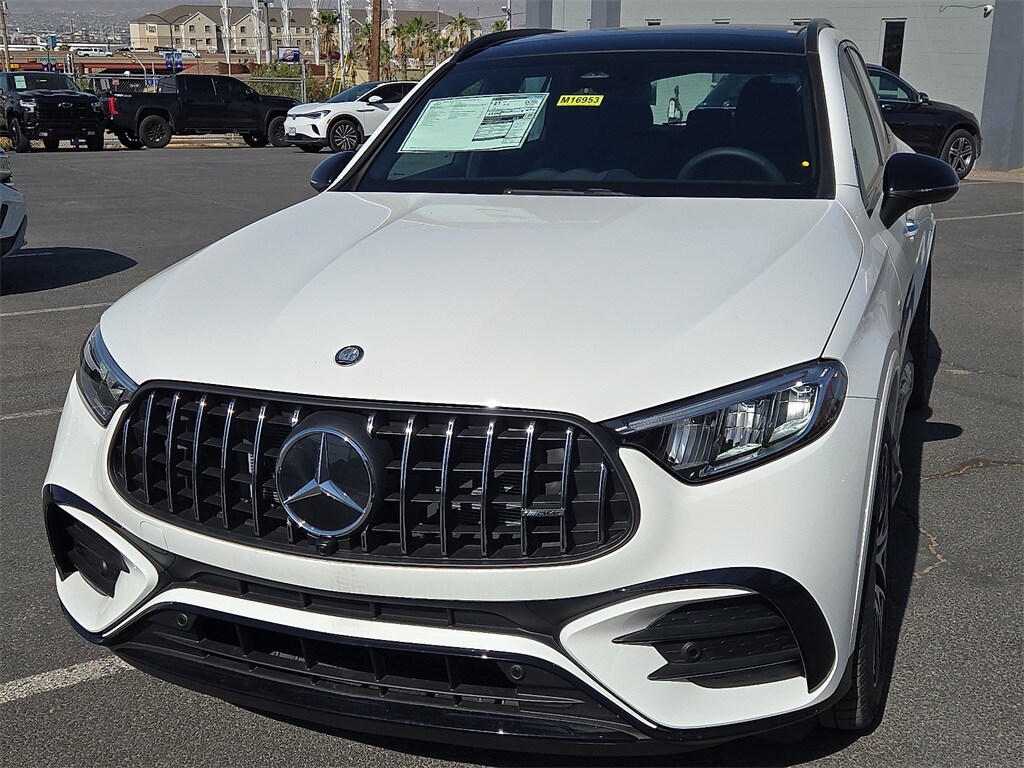 2025 Mercedes Benz GLC 43 AMG photo 4