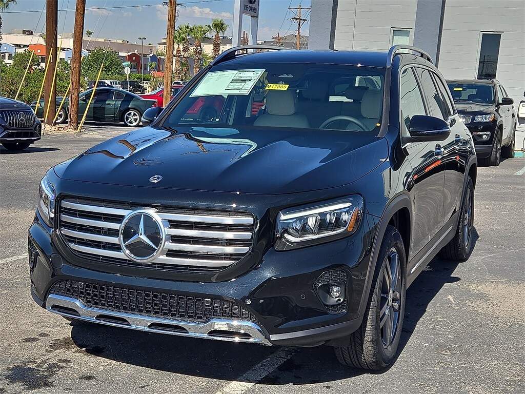 2026 Mercedes Benz GLB 250 photo 4