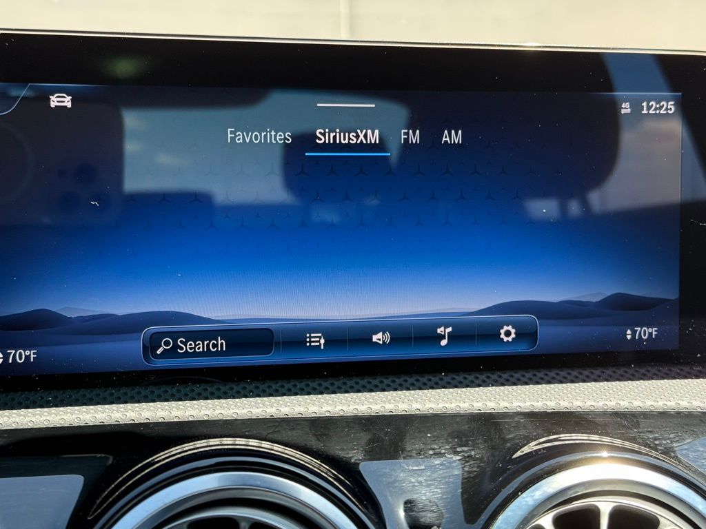 2025 Mercedes-Benz CLA CLA 250 - Photo 11