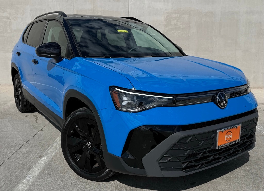 Used 2025 Volkswagen Taos 1.5T SE Black SUV