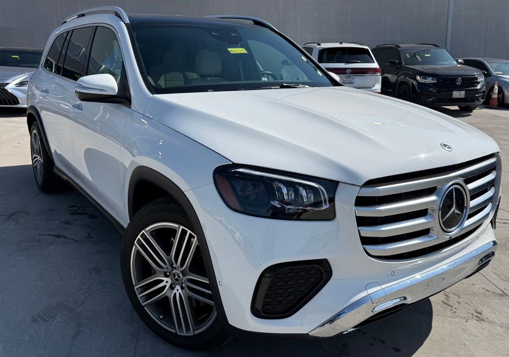 Certified Pre-Owned 2025 Mercedes-Benz GLS 450