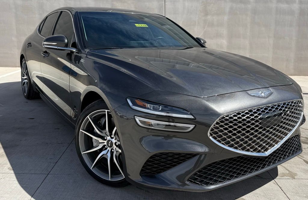 2025 GENESIS G70
