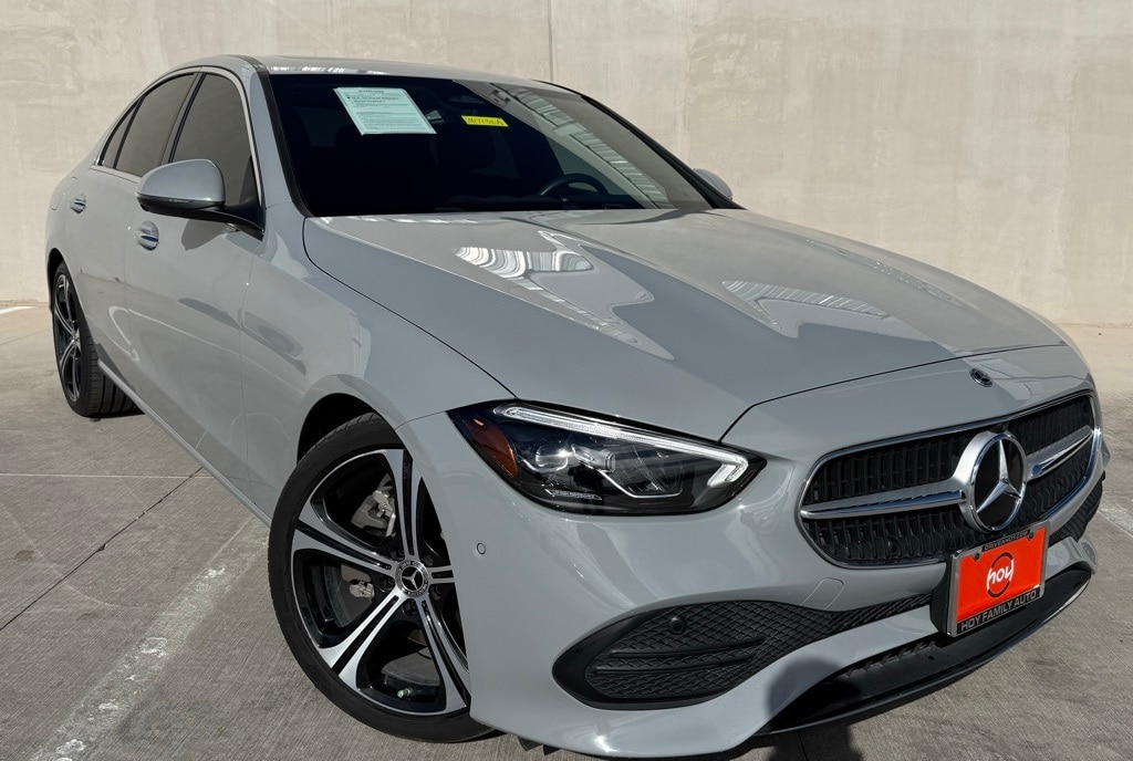 2025 Mercedes-Benz C-Class Sedan C 300's photo