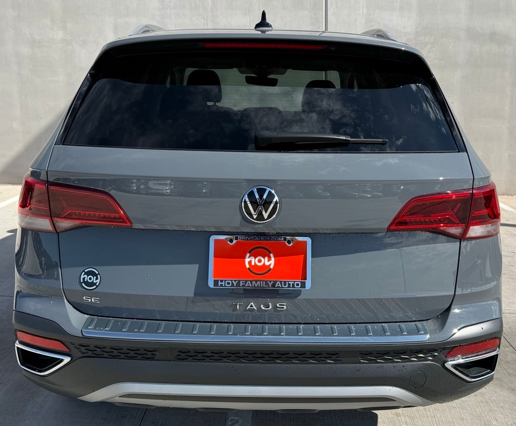 Used 2024 Volkswagen Taos 1.5T SE SUV