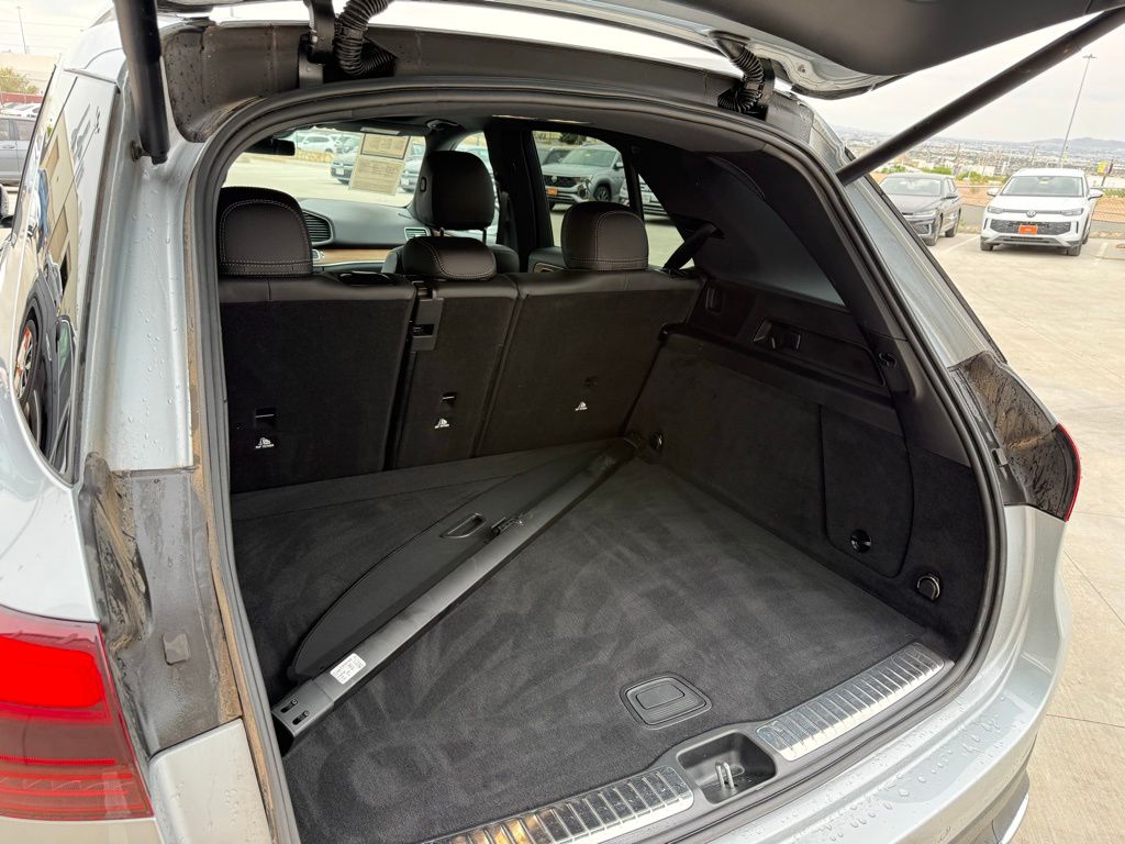2025 Mercedes-Benz GLE GLE450 - Photo 10