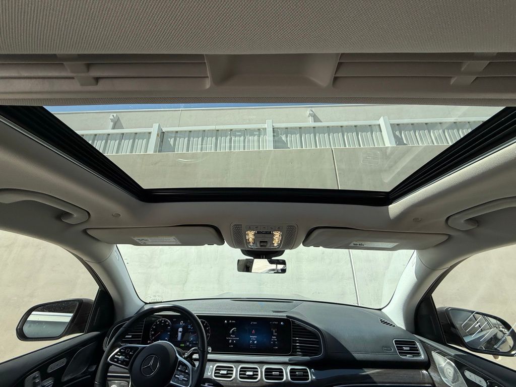 2022 Mercedes-Benz GLS GLS450 - Photo 7