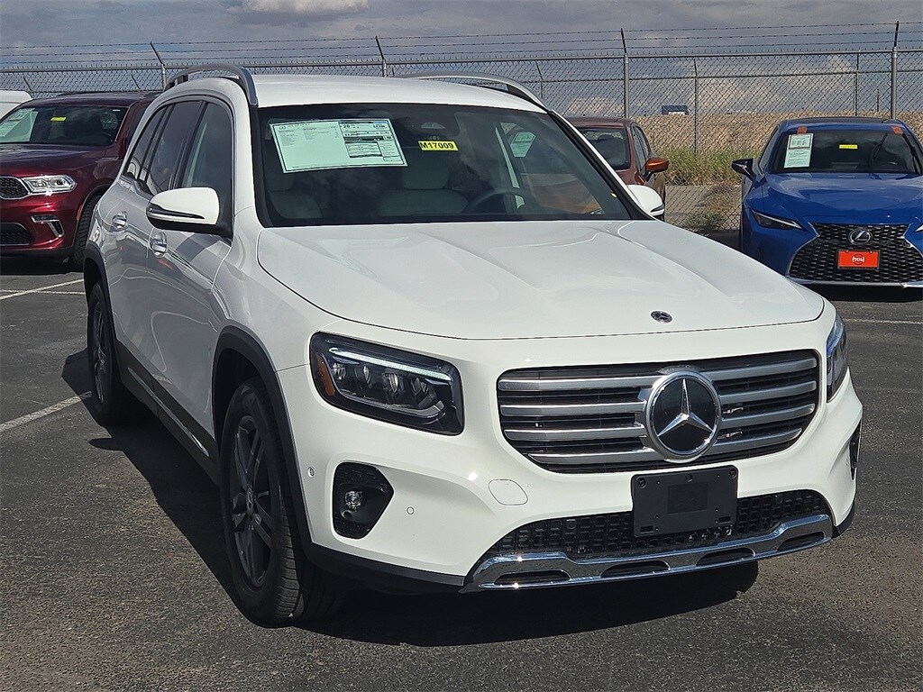 2026 Mercedes Benz GLB 250 photo 2