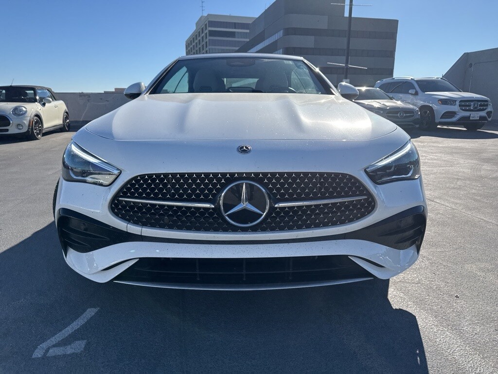 2025 Mercedes Benz CLE 450 4MATIC photo 2
