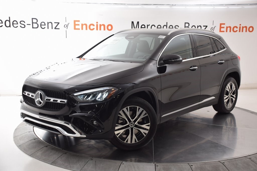 2025 Mercedes Benz GLA 250 photo 2