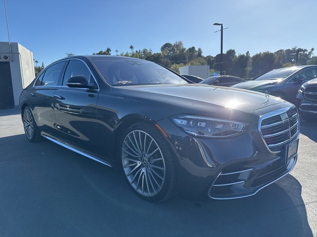 2022 Mercedes Benz S 580 4MATIC photo 3