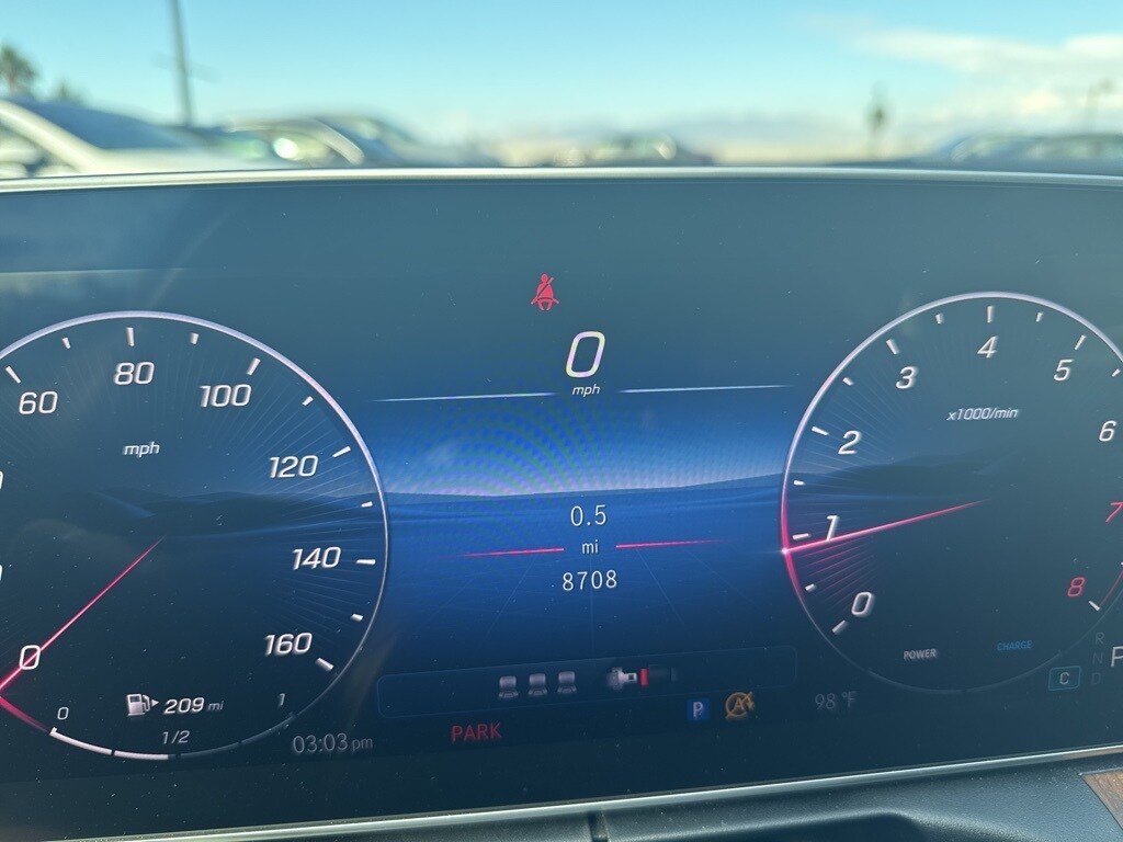 2025 Mercedes Benz C 300 photo 4