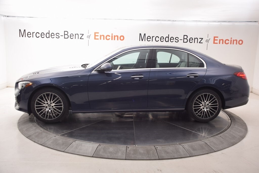2025 Mercedes Benz C 300 Sedan photo 4