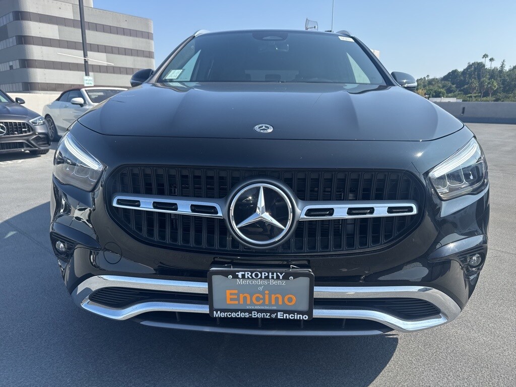 2025 Mercedes Benz GLA 250 photo 2