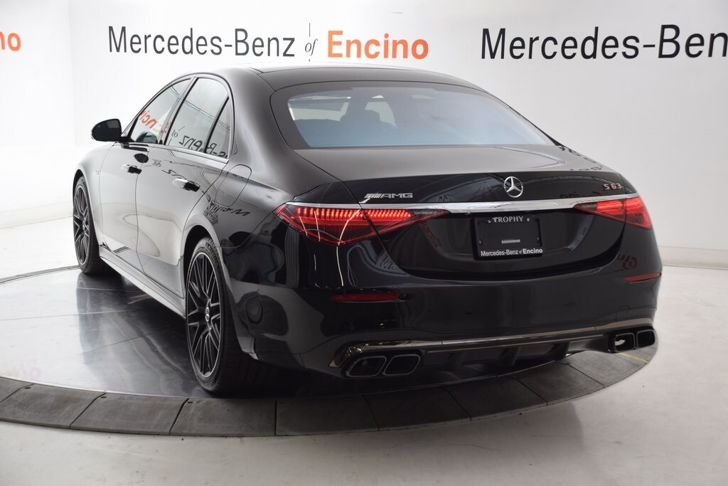 2024 Mercedes Benz S 63 e AMG photo 4