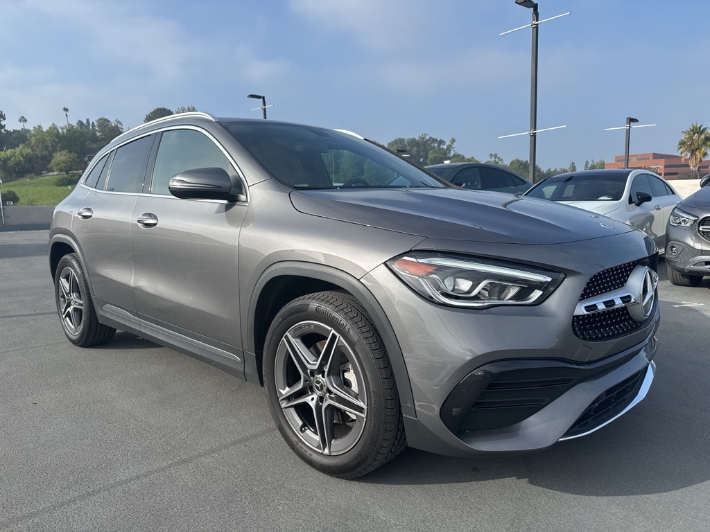 2023 Mercedes Benz GLA 250 4MATIC photo 3
