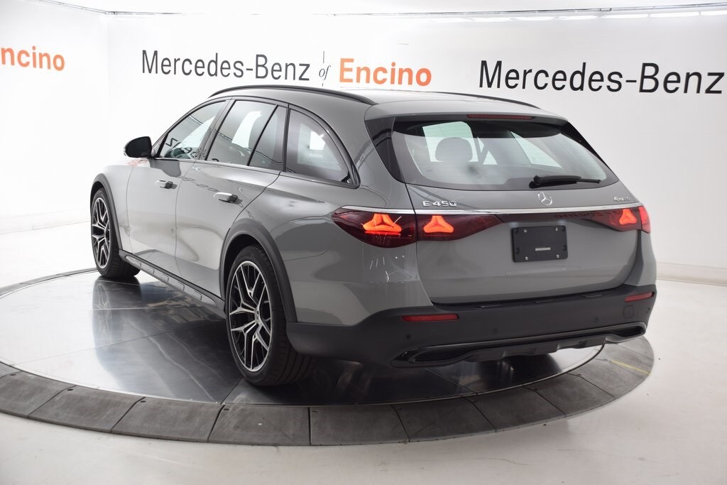 2025 Mercedes Benz E 450 Wagon photo 4