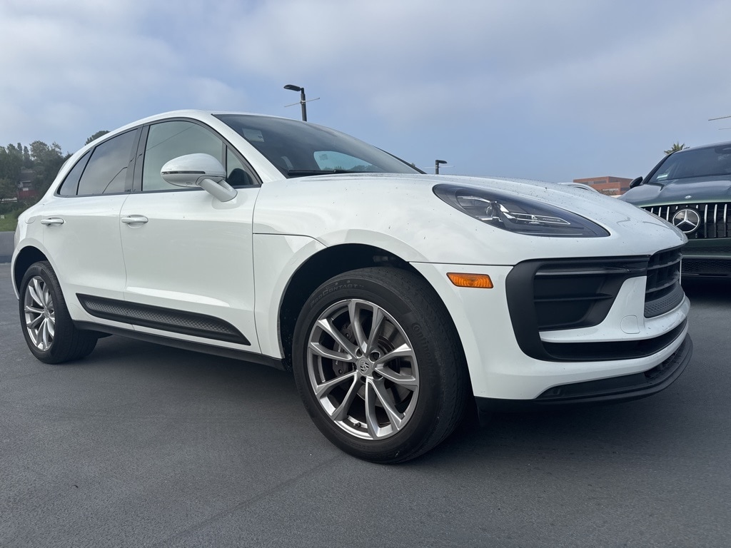 Used 2022 Porsche Macan  SUV