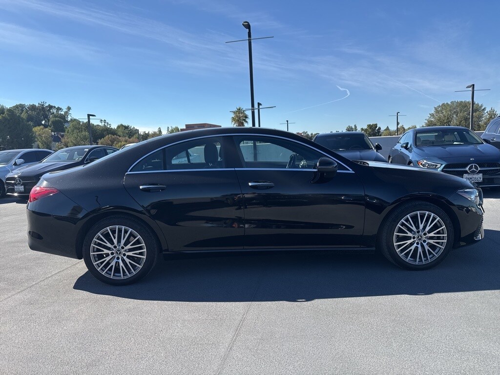 2025 Mercedes Benz CLA 250 4MATIC photo 4