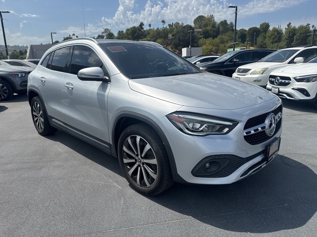 2022 Mercedes Benz GLA 250 photo 3