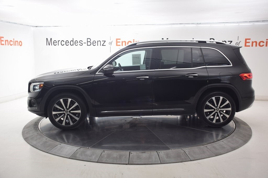2022 Mercedes Benz GLB 250 photo 3
