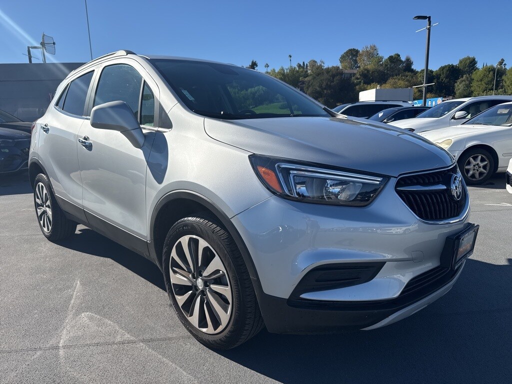 2022 Buick Encore Preferred photo 3