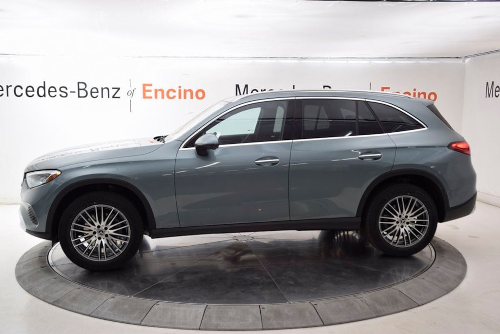 New 2026 Mercedes-Benz GLC 300 SUV