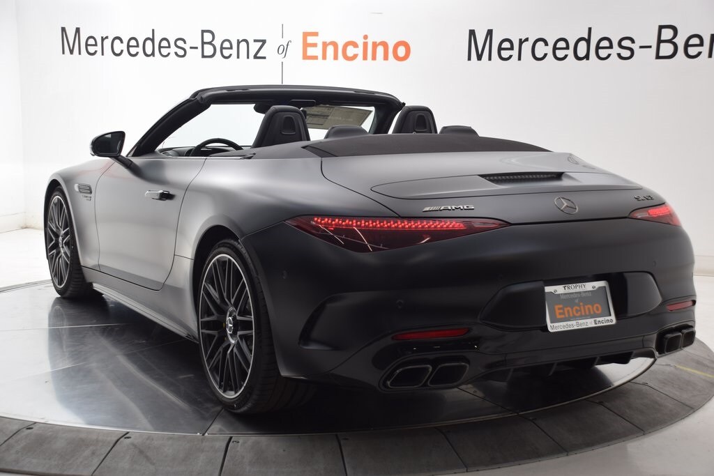 2025 Mercedes Benz SL 63 AMG photo 4