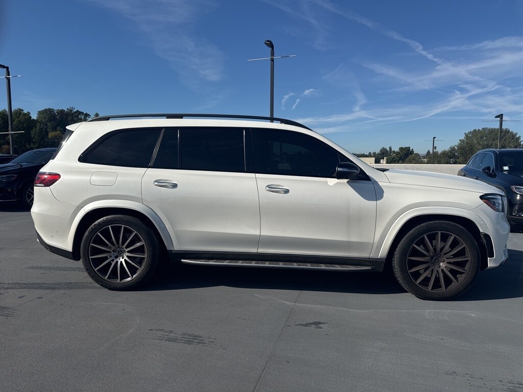 2022 Mercedes Benz GLS 450 4MATIC photo 2