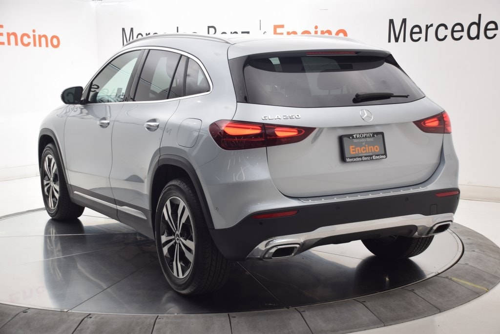 Certified 2025 Mercedes-Benz GLA 250  SUV