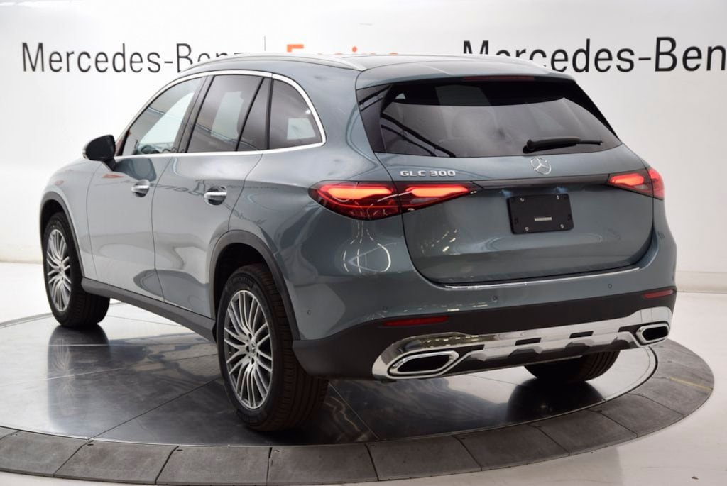 New 2026 Mercedes-Benz GLC 300 SUV