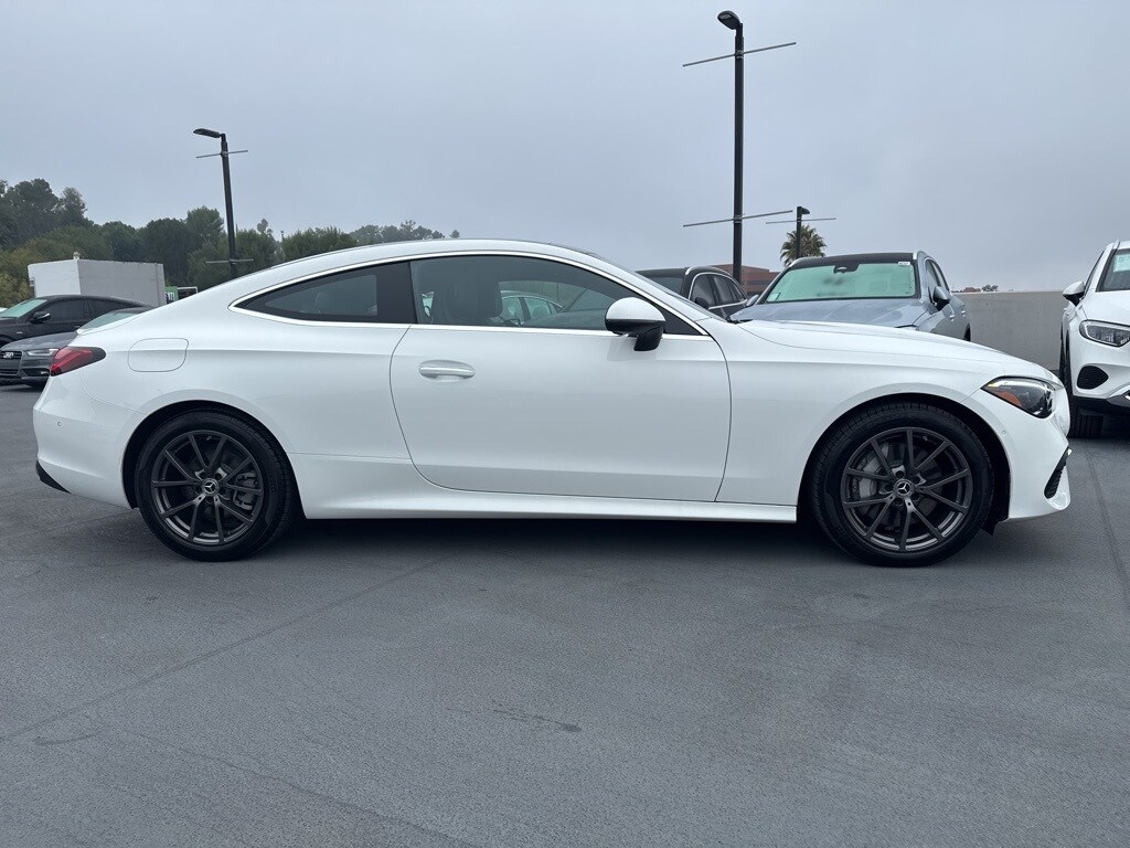 2024 Mercedes Benz CLE 300 4MATIC photo 4
