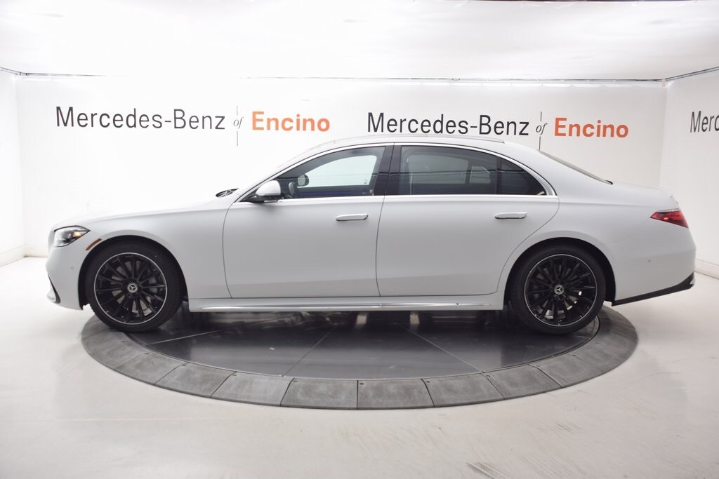 2026 Mercedes Benz S 580 4MATIC photo 3