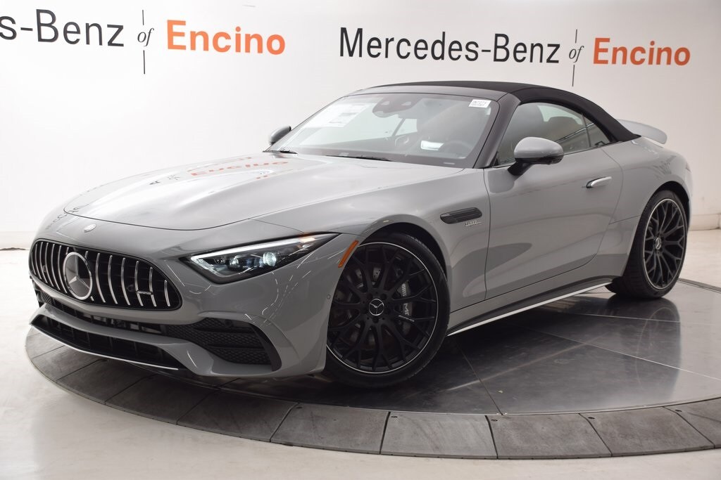 2025 Mercedes Benz SL AMG 43 photo 2