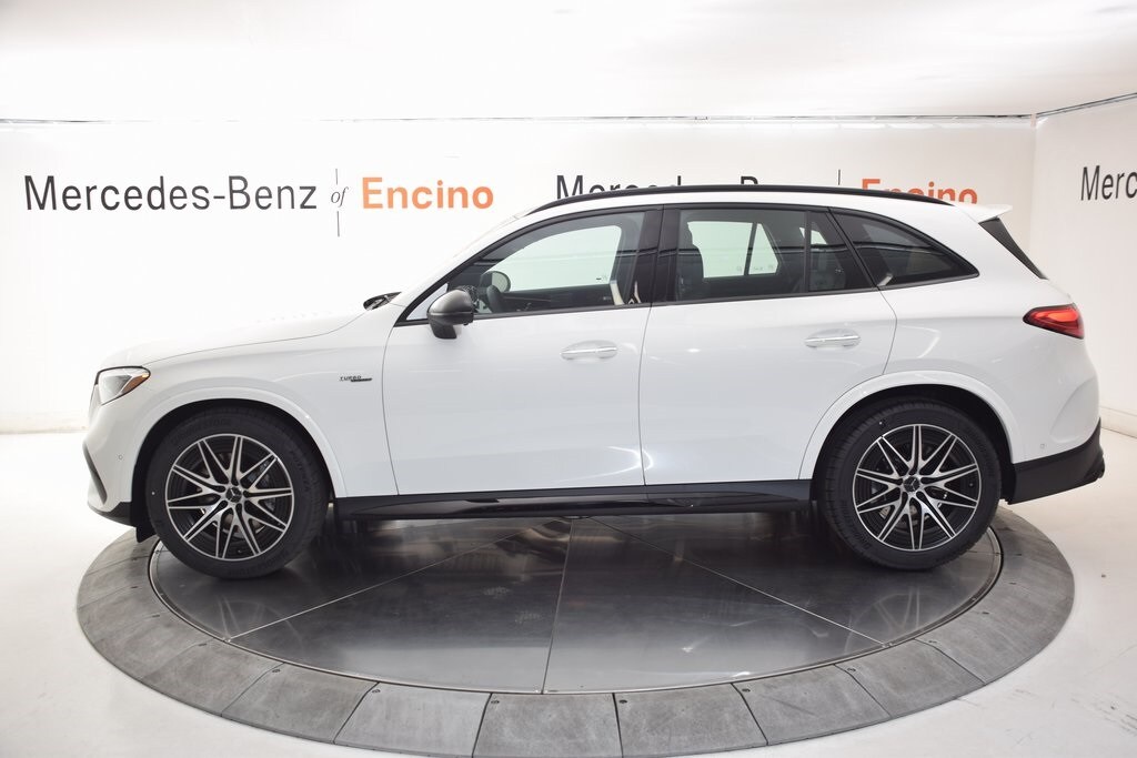 2025 Mercedes Benz GLC AMG 43 photo 3