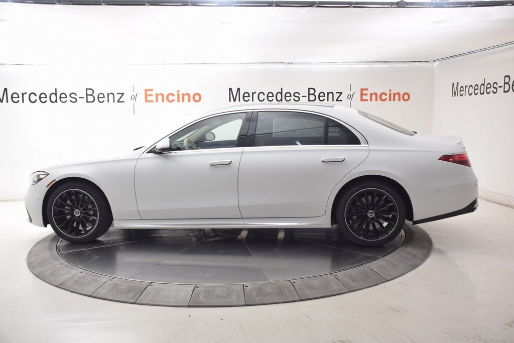 2026 Mercedes Benz S 500 4MATIC photo 2