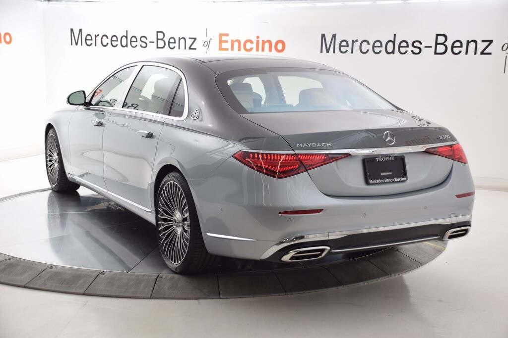 2024 Mercedes Benz S Maybach 580 4MATIC photo 4