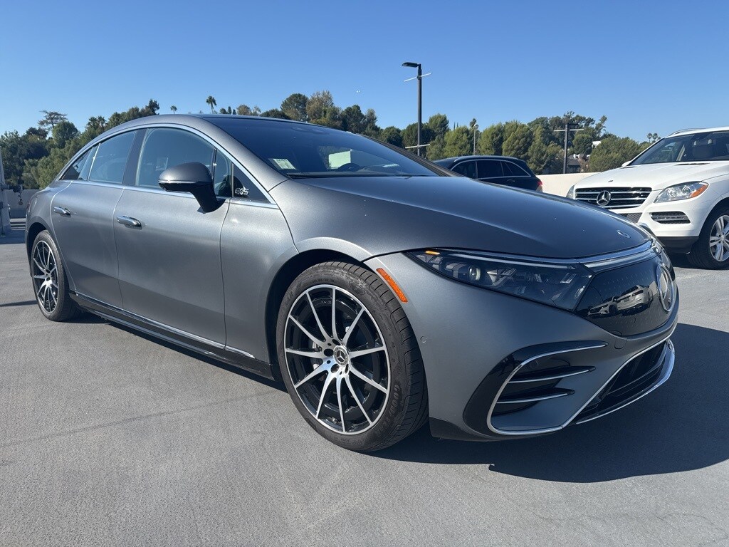 2022 Mercedes Benz EQS Sedan 580 4MATIC photo 3