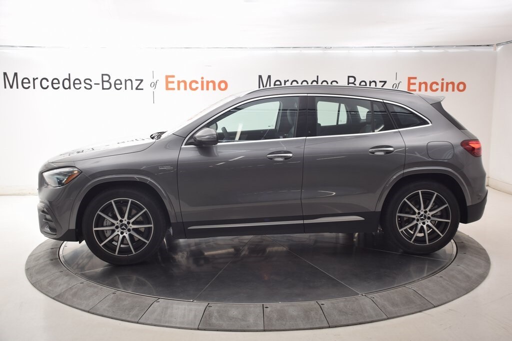 2026 Mercedes Benz GLA 35 AMG photo 2