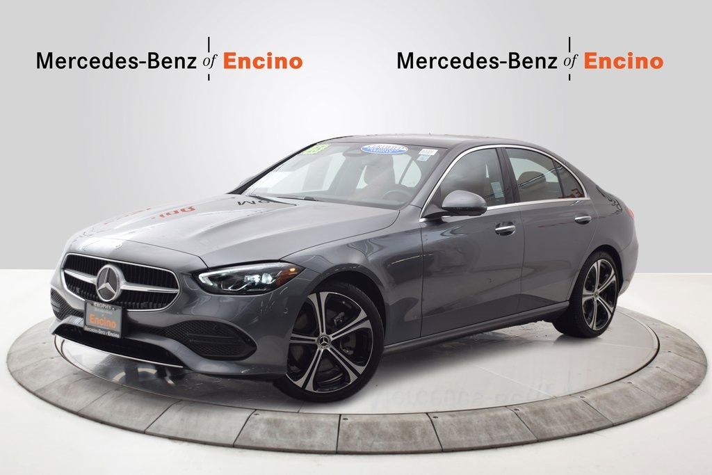 2025 Mercedes-Benz C-Class Sedan C 300's photo